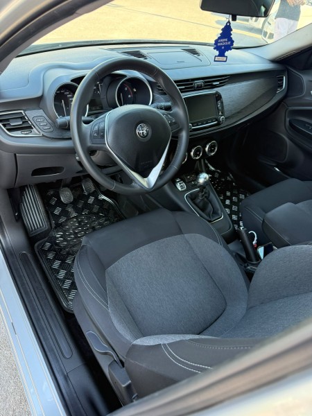 Alfa Romeo Giulietta B-Tech 1.6 JTDm 120 Cv 2019 