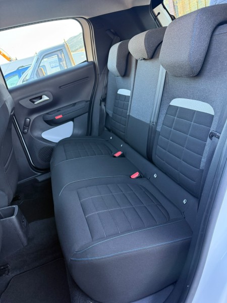 Citroen C3 PureTech 100 SeS Max 1.2 Benzina 101 Cv 2025 