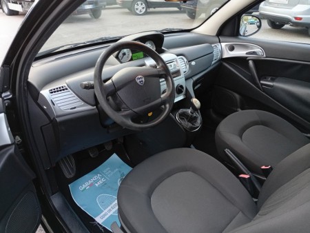 Lancia Y 1.2 69 CV Platinum 2011 