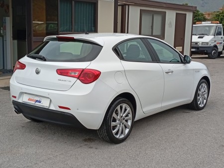 Alfa Romeo Giulietta 1.6 JTDm Super 120cv 2018 