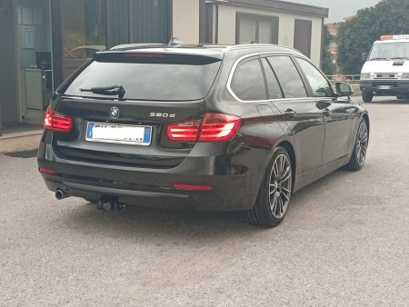 Bmw Serie 3 Touring 320d Efficient Dynamics Luxury 2013 