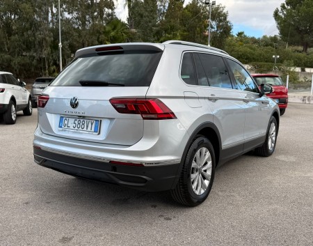Volkswagen Tiguan DSG  Life 2.0 TDI 150 Cv 2023 