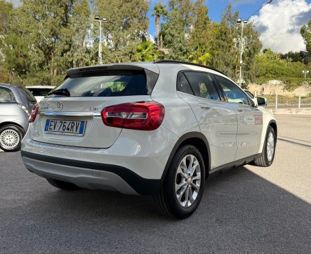 Mercedes-Benz GLA Premium 2.2 CDI 136 Cv 2014 