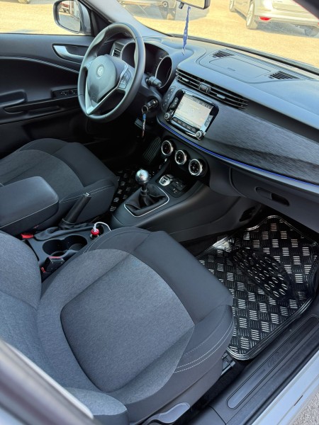 Alfa Romeo Giulietta B-Tech 1.6 JTDm 120 Cv 2019 