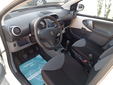 Peugeot 107 68CV 5p. Desir 2011 