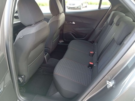 Peugeot 2008 PureTech 100 S&S Allure Pack 2021 