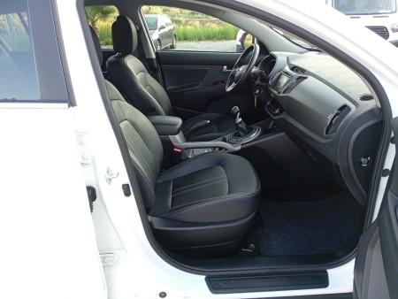 Kia Sportage  1.7 CRDI VGT 2WD high tech 2015 