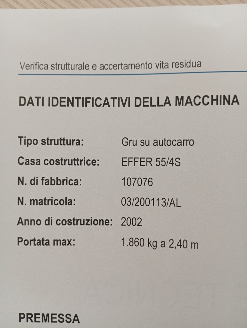 Mercedes-Benz 817 autocarro con GRU 1990 