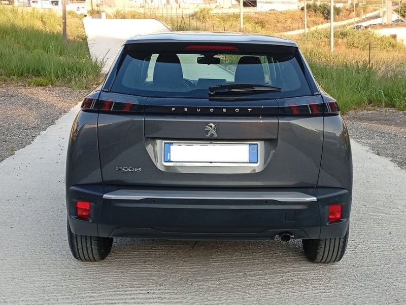 Peugeot 2008 PureTech 100 S&S Allure Pack 2021 