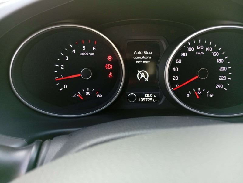 Kia Sportage  1.7 CRDI VGT 2WD high tech 2015 