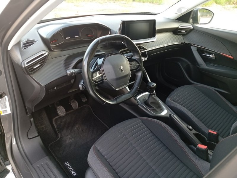 Peugeot 2008 PureTech 100 S&S Allure Pack 2021 