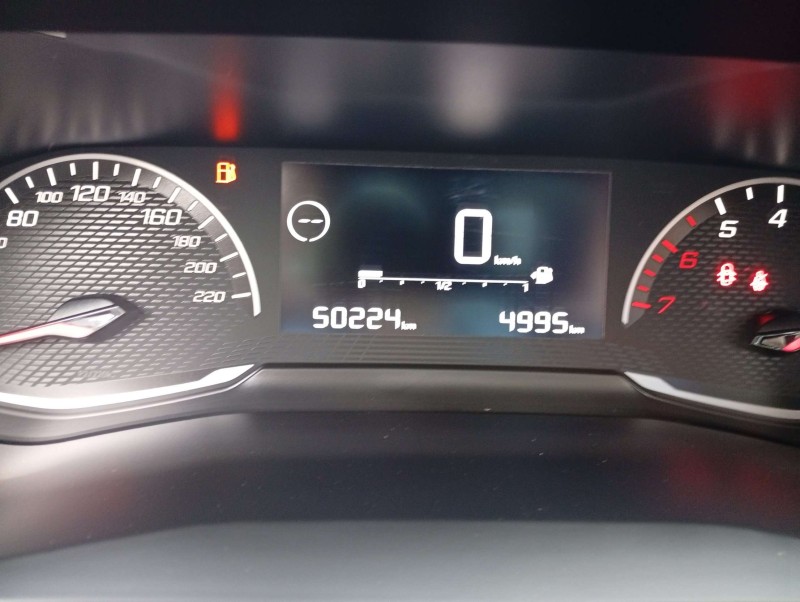 Peugeot 2008 PureTech 100 S&S Allure Pack 2021 