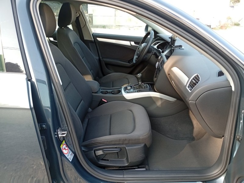 Audi A4 Avant 2.0 TDI 143CV  2009 