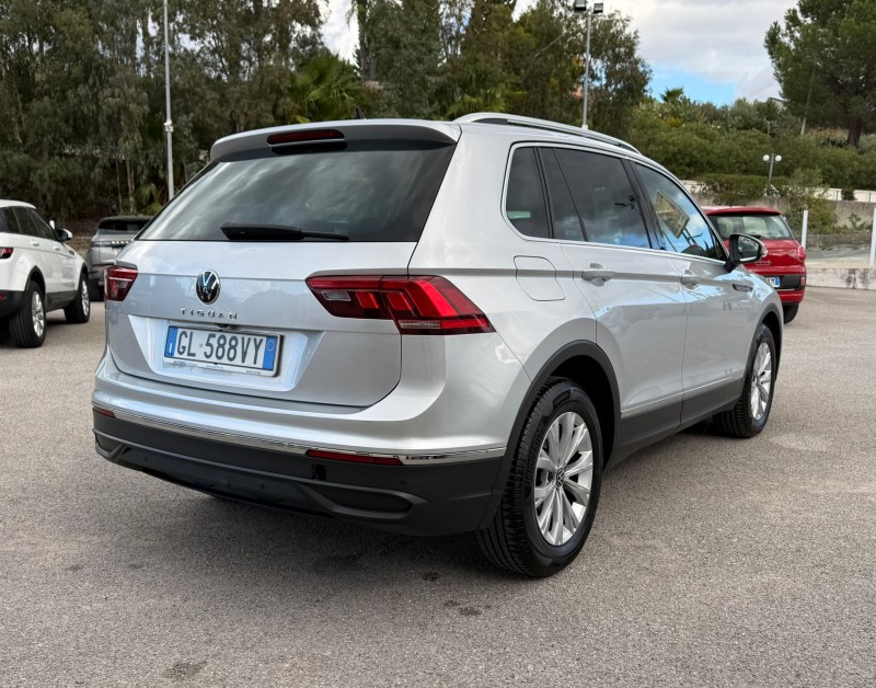 Volkswagen Tiguan DSG  Life 2.0 TDI 150 Cv 2023 