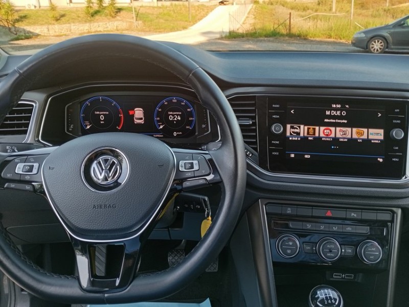 Volkswagen T-Roc 1.6 TDI SCR Business BlueMotion T 2019 