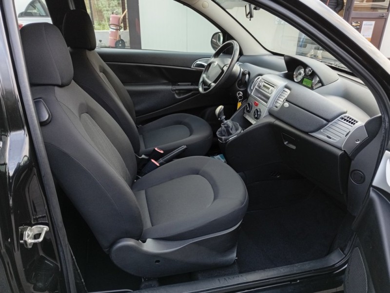 Lancia Y 1.2 69 CV Platinum 2011 