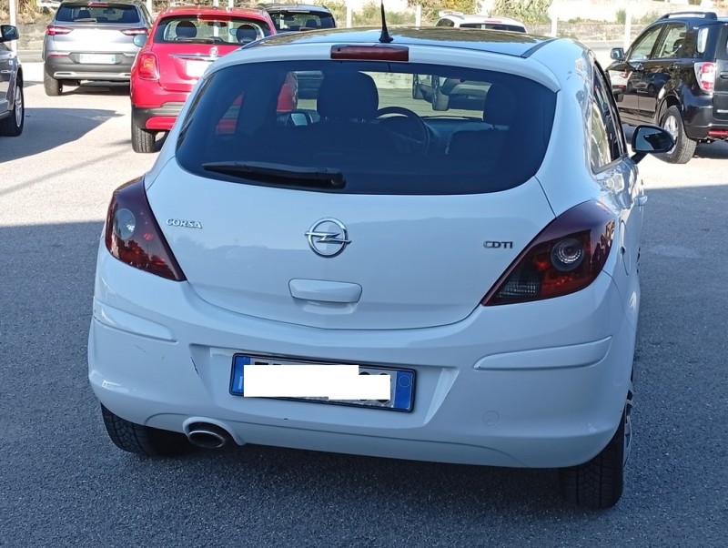 Opel Corsa  1.3 CDTI 95CV 3 porte b-color 2013 